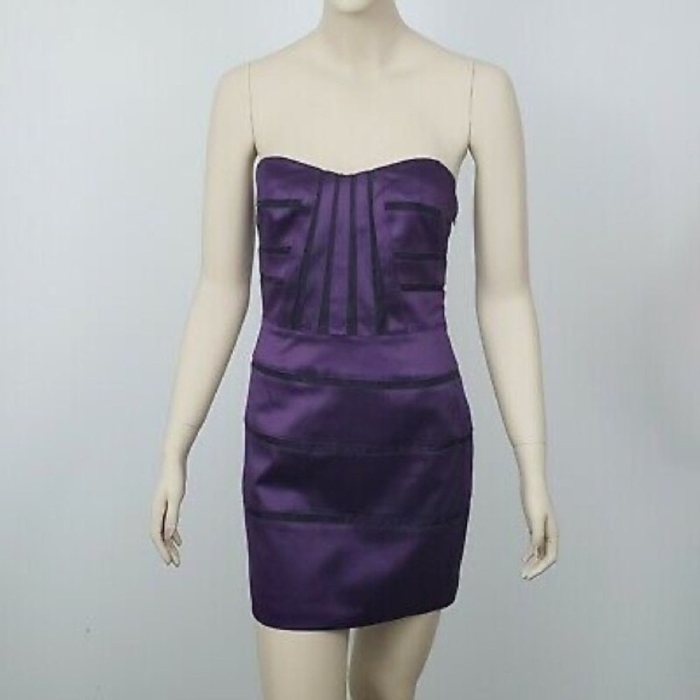 BCBG BLACK/GOLD STRAPLESS DRESS - Picture 4 of 4